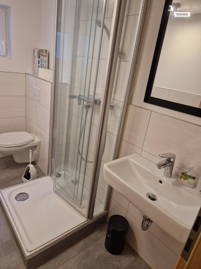 E&O Apartment Гилхинг Екстериор снимка